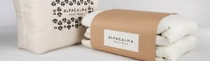 Kołdra z wełny alpaki marki Alpacalma